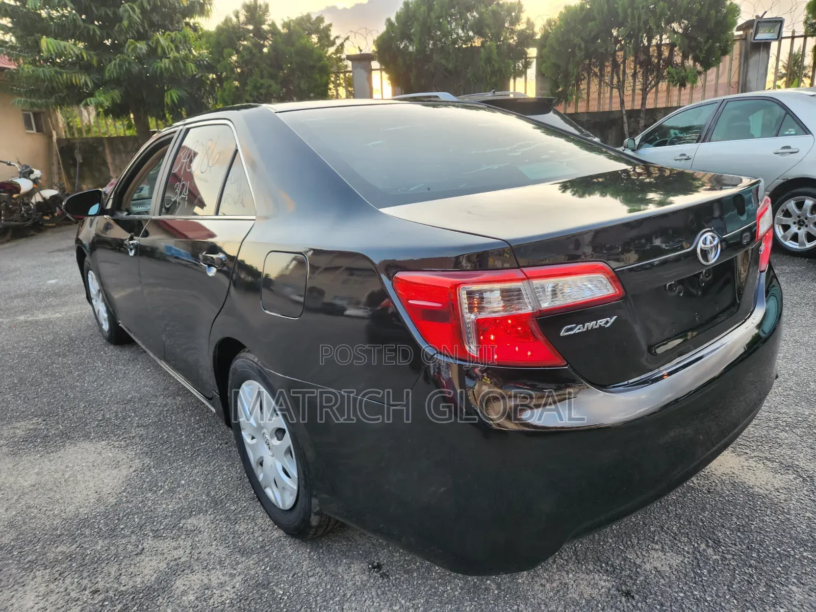 Toyota Camry LE 4dr Sedan (2.5L 4cyl 6A) 2014 Black