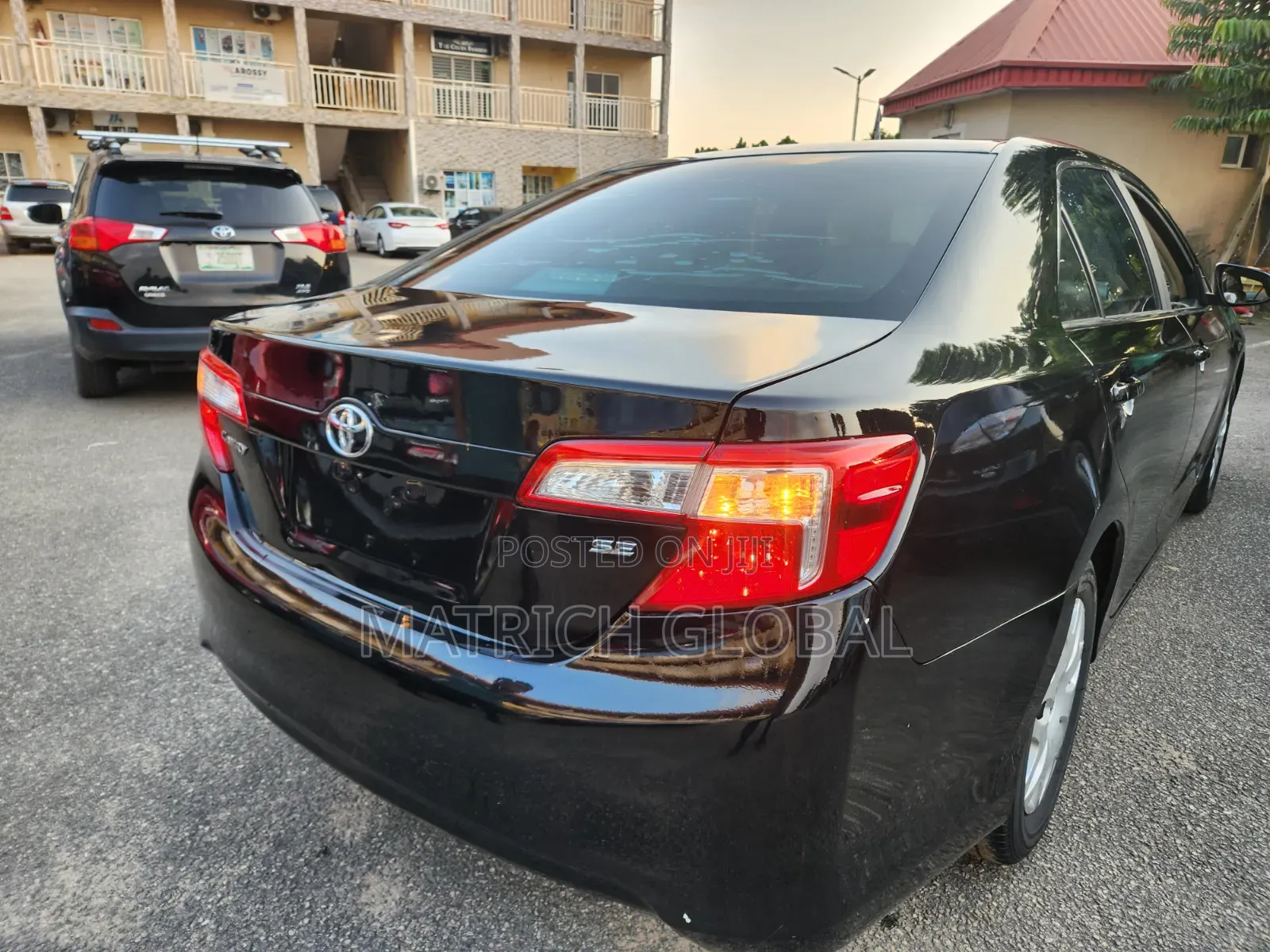 Toyota Camry LE 4dr Sedan (2.5L 4cyl 6A) 2014 Black