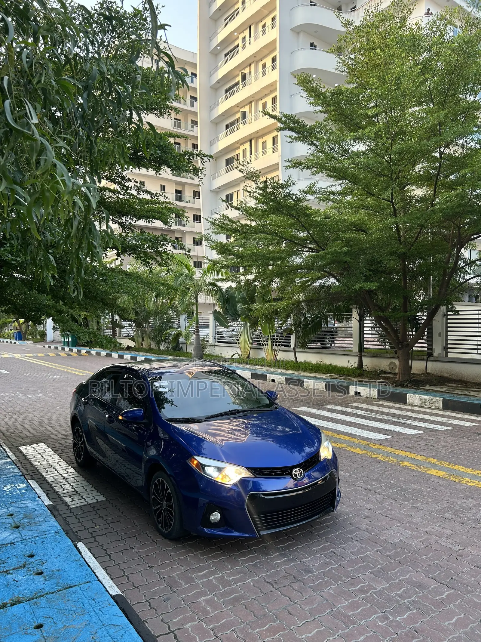 Toyota Corolla S Premium 4dr Sedan (1.8L 4cyl CVT) 2014 Blue