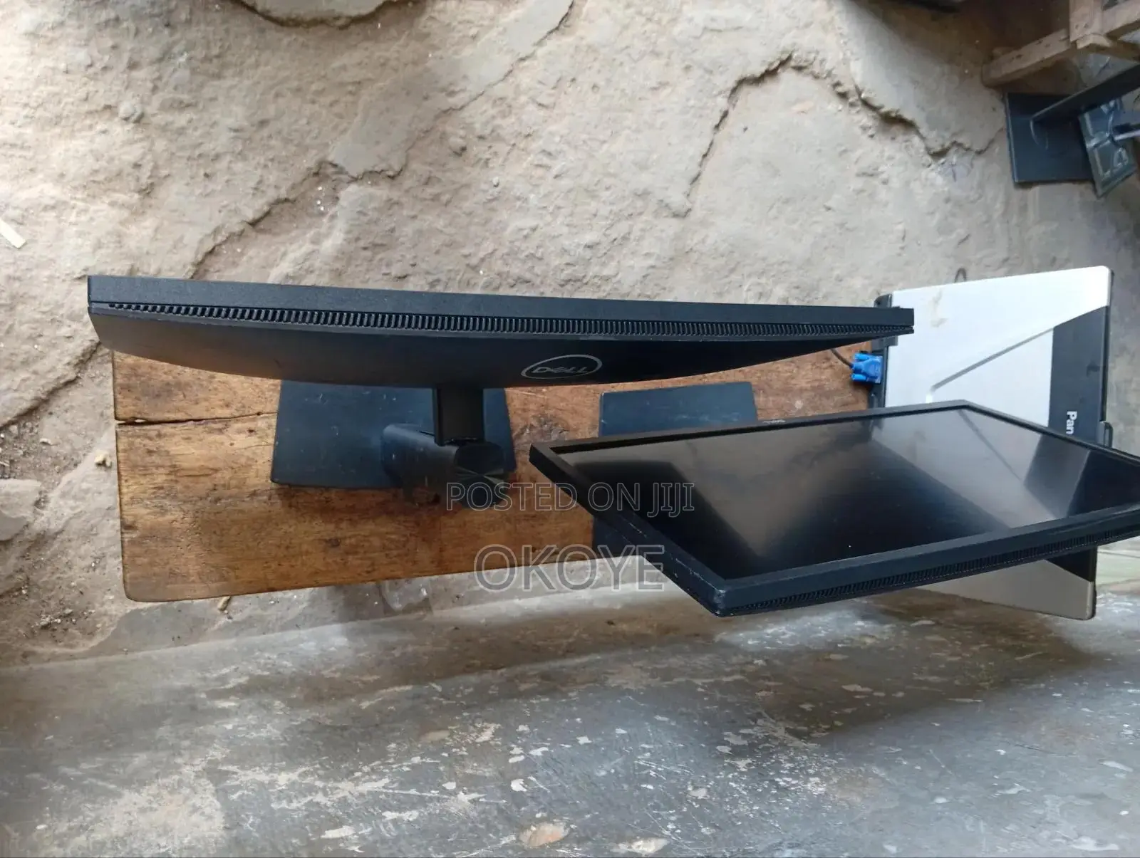 Dell Monitor Flat Panel