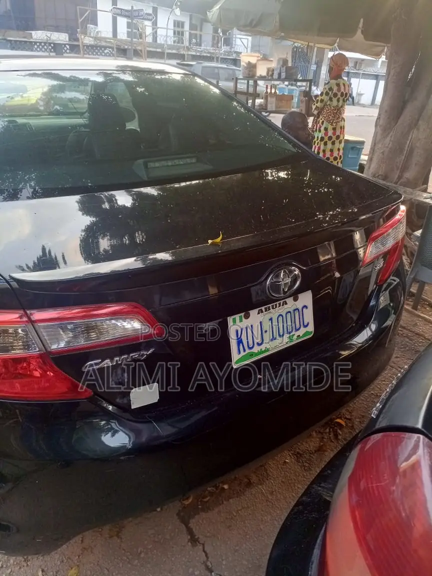 Toyota Camry 2013 Black