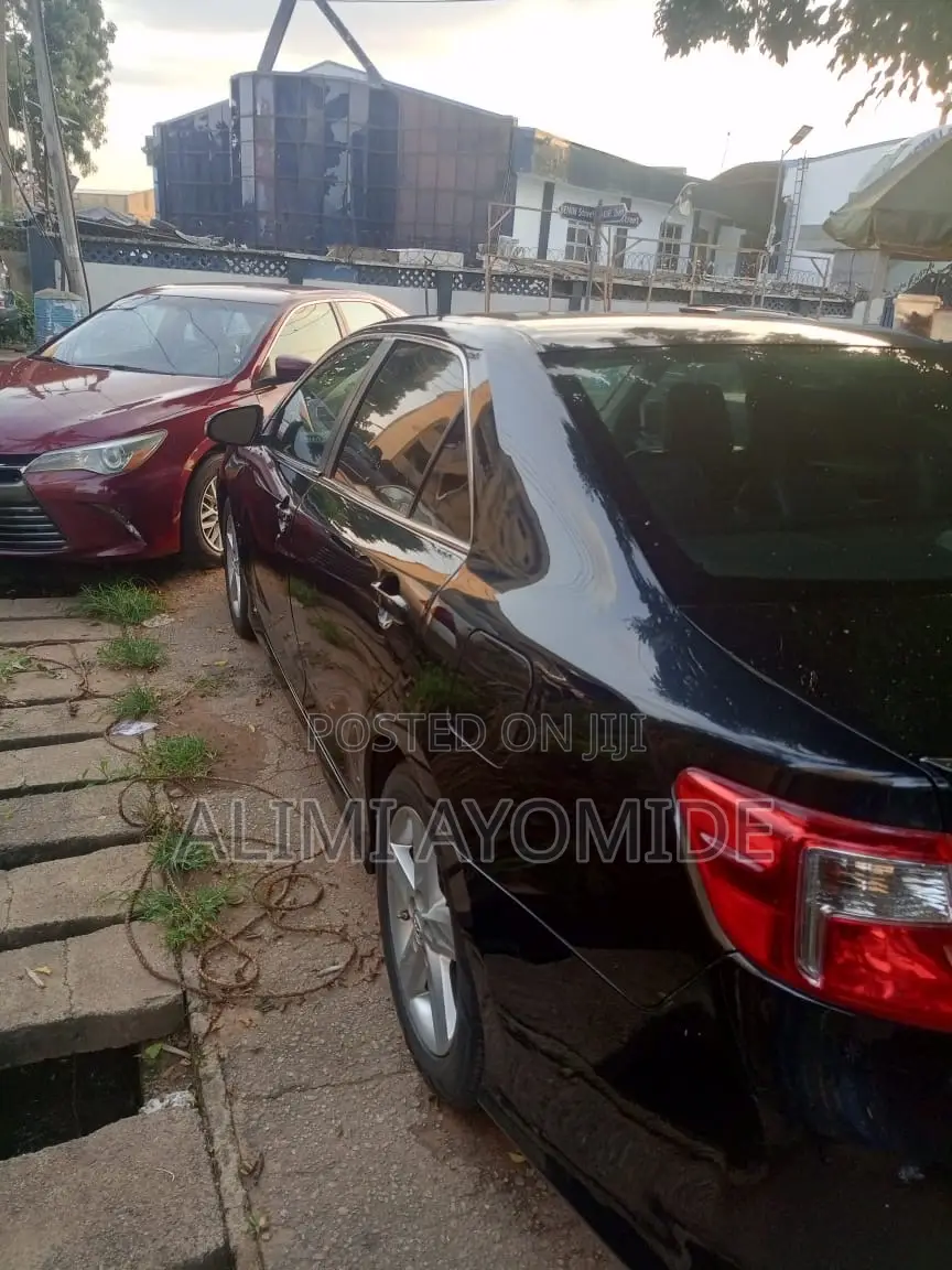 Toyota Camry 2013 Black