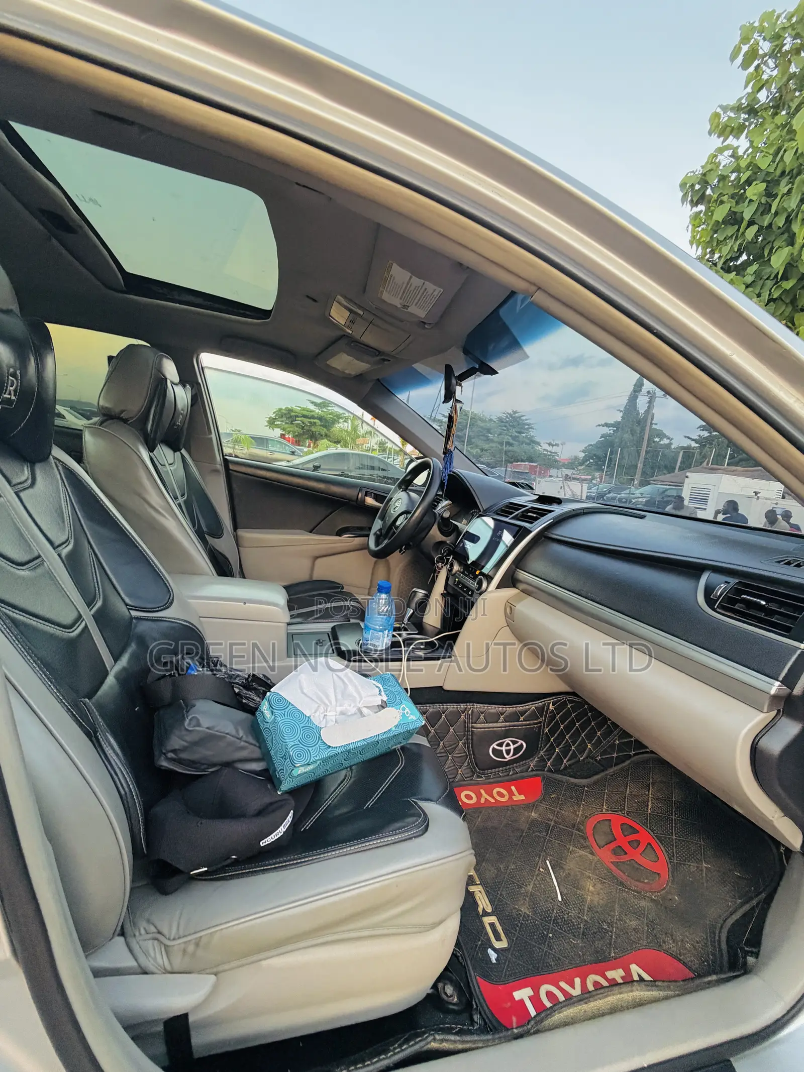 Toyota Camry 2014 Silver