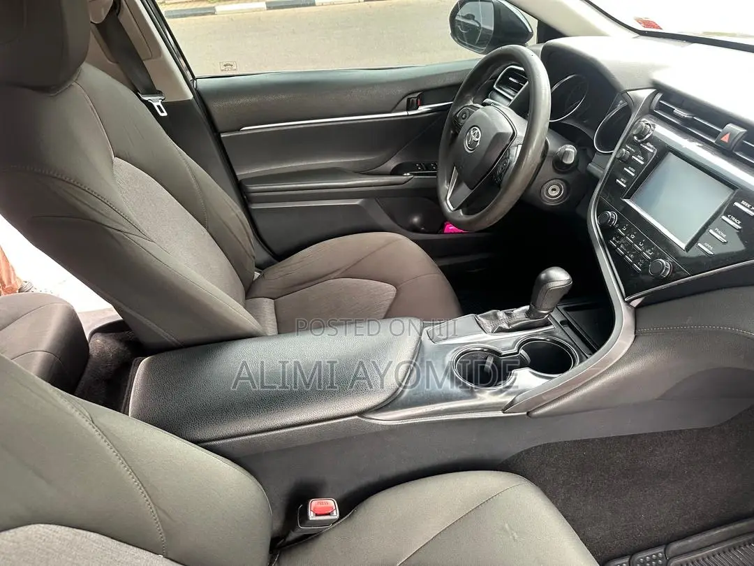Toyota Camry 2018 Black
