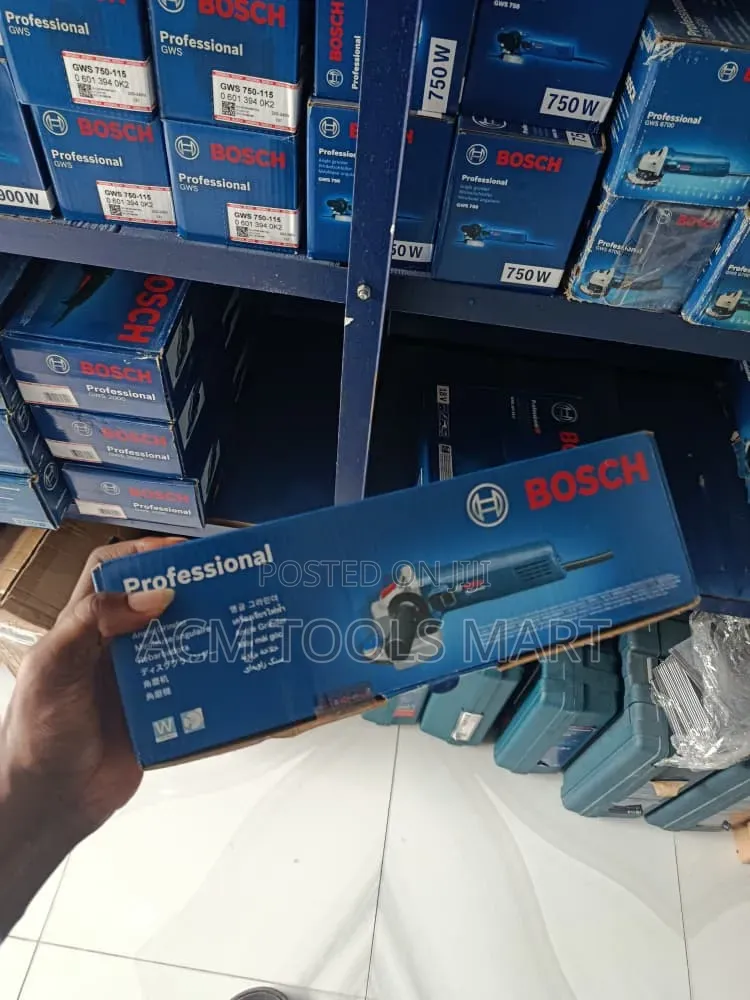 Bosch GWS 750-115 Angle Grinder 41⁄2" (115mm) – 750w Heavy Duty