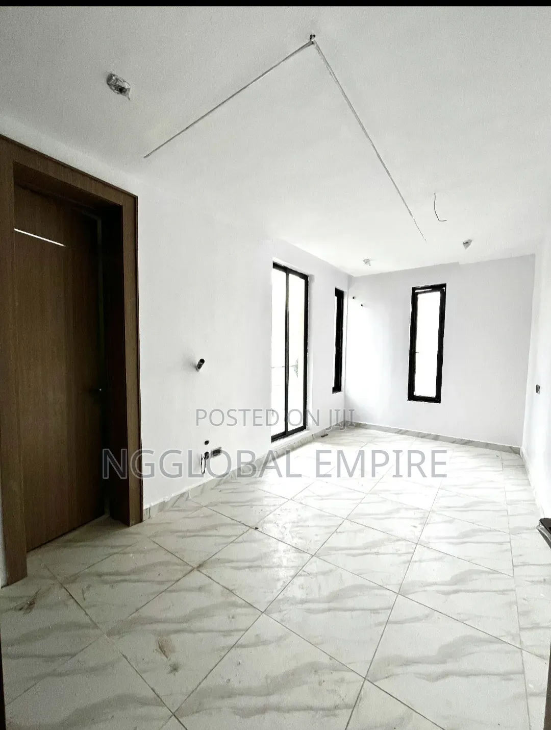 2bdrm Apartment in Lekki Phase 1 for sale