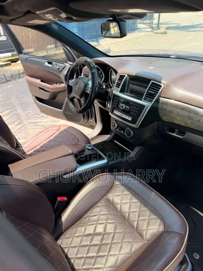 Mercedes-Benz M Class 2015 Black