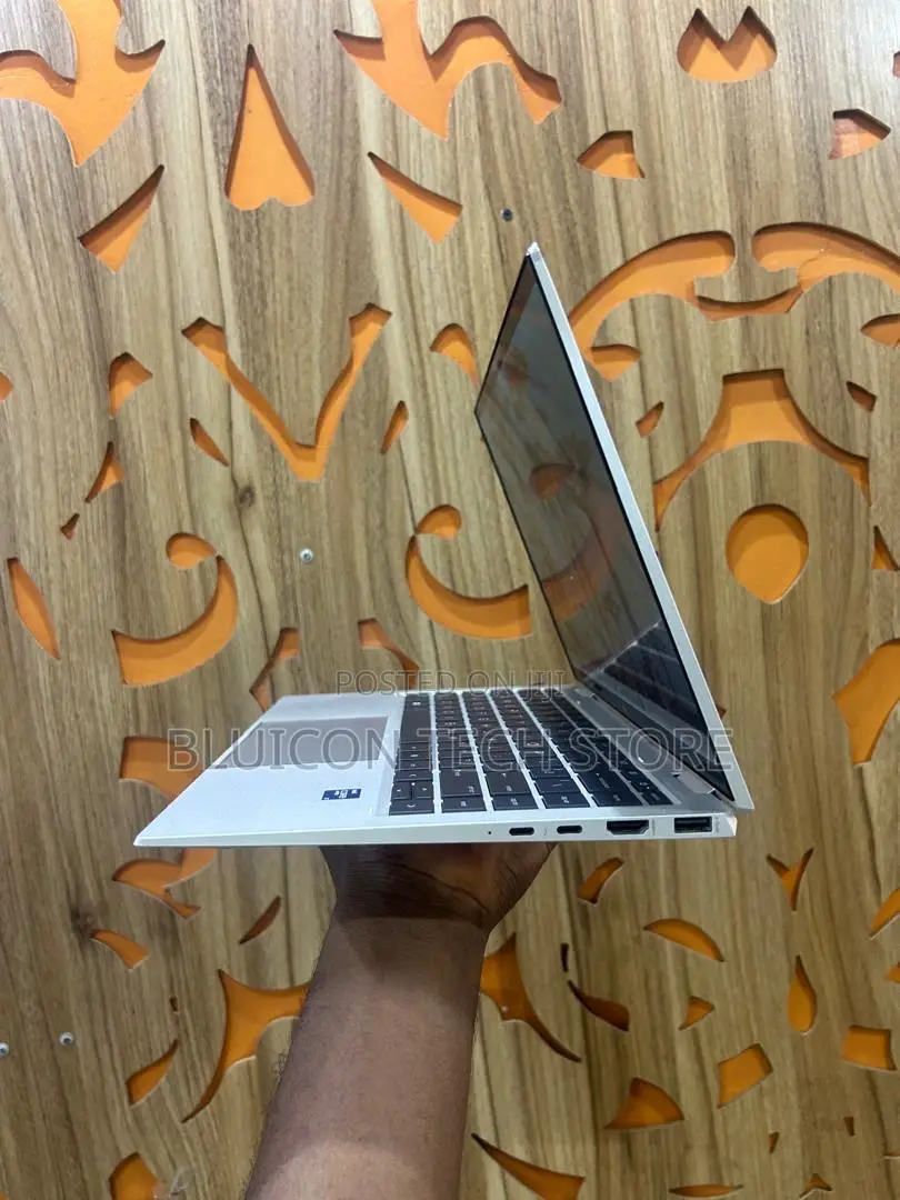 Laptop HP EliteBook 1040 G8 32GB Intel Core i7 SSD 512GB