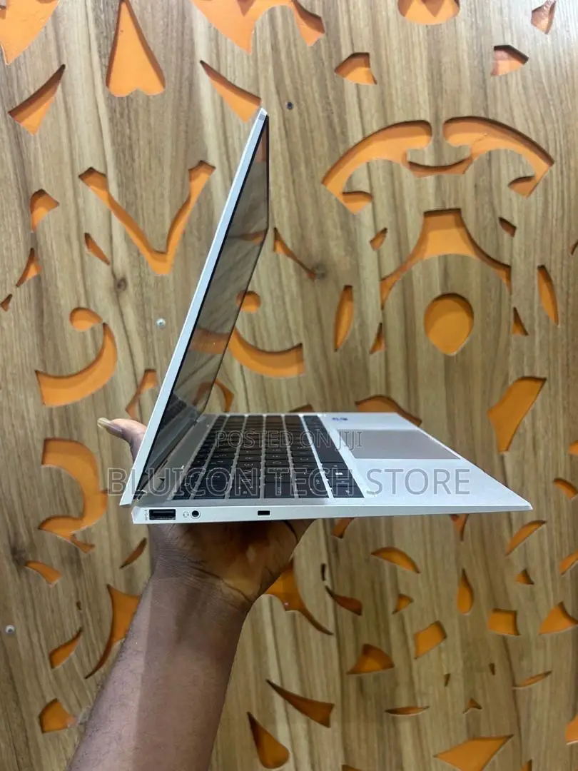 Laptop HP EliteBook 1040 G8 32GB Intel Core i7 SSD 512GB