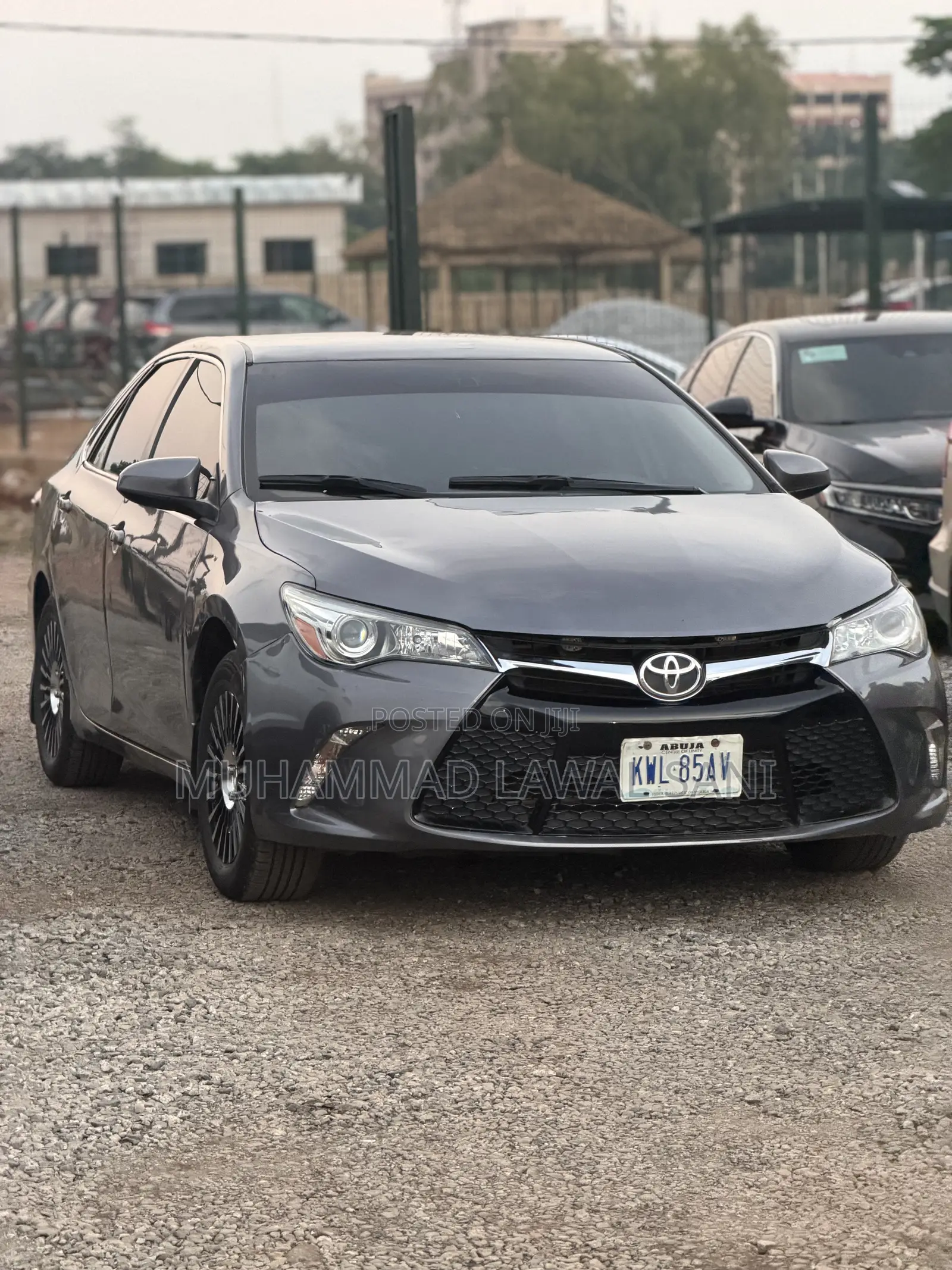 Toyota Camry 2016 Gray