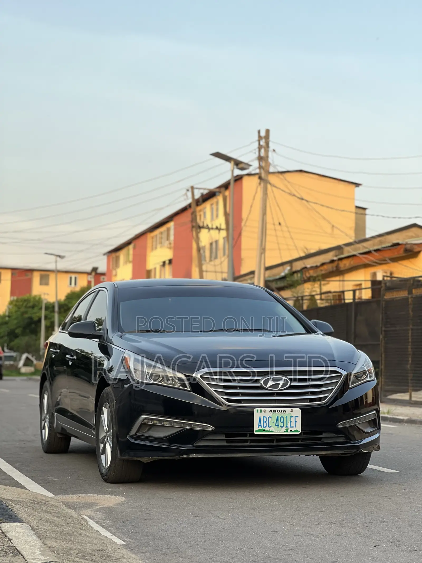 Hyundai Sonata Base Sedan FWD (2.4L 4cyl 6A) 2016 Black
