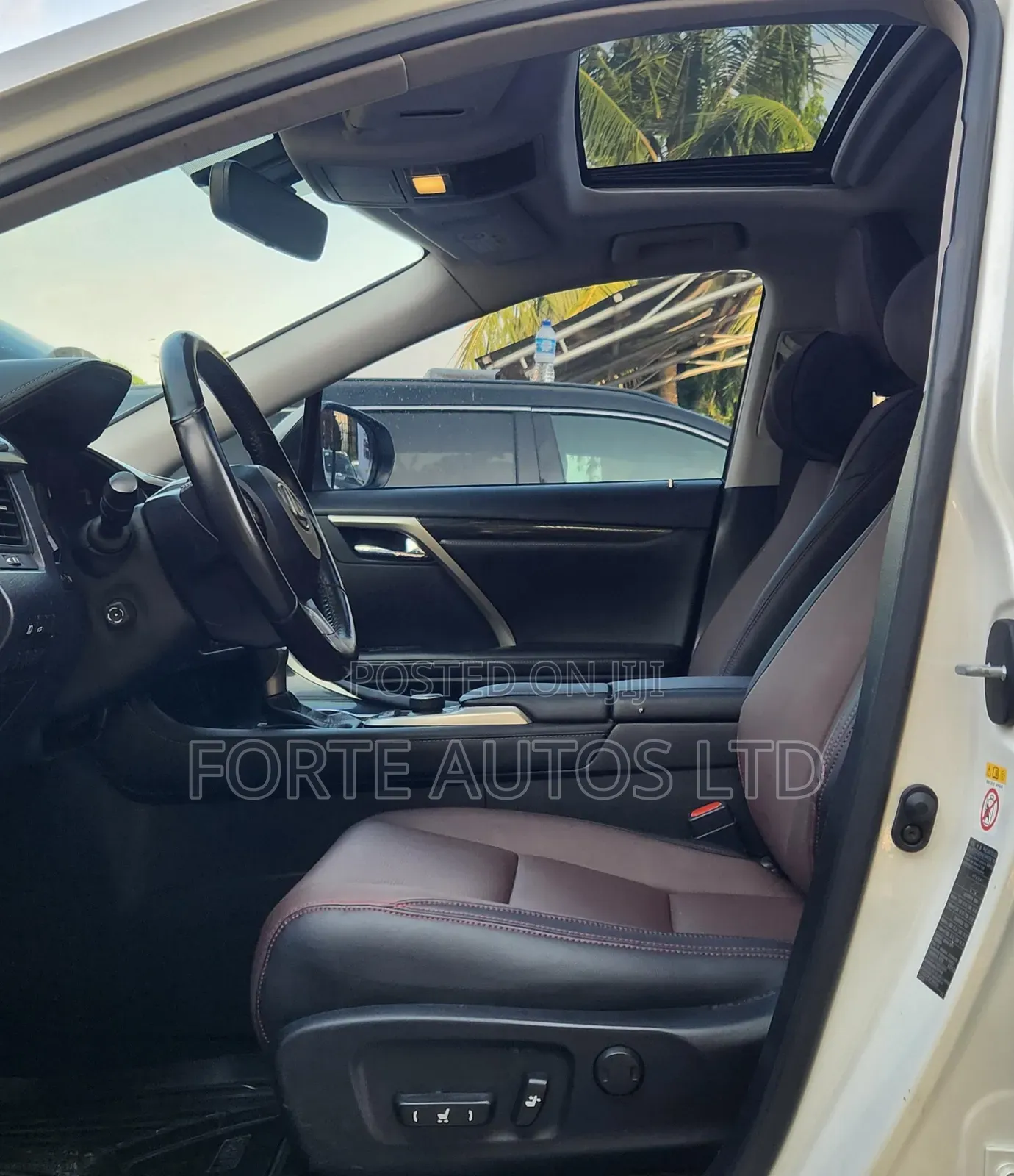 Lexus RX 300 4WD 2018 White