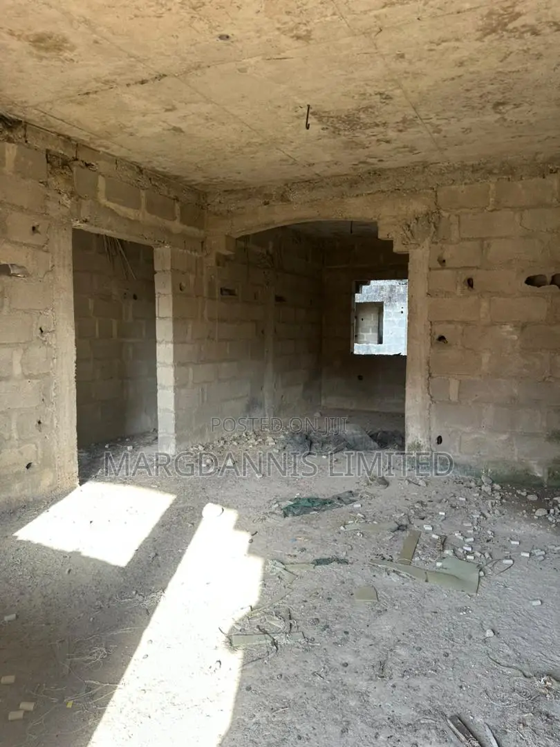 20bdrm Block Of Flats In Rabaka, Ibeshe / Ikorodu For Sale