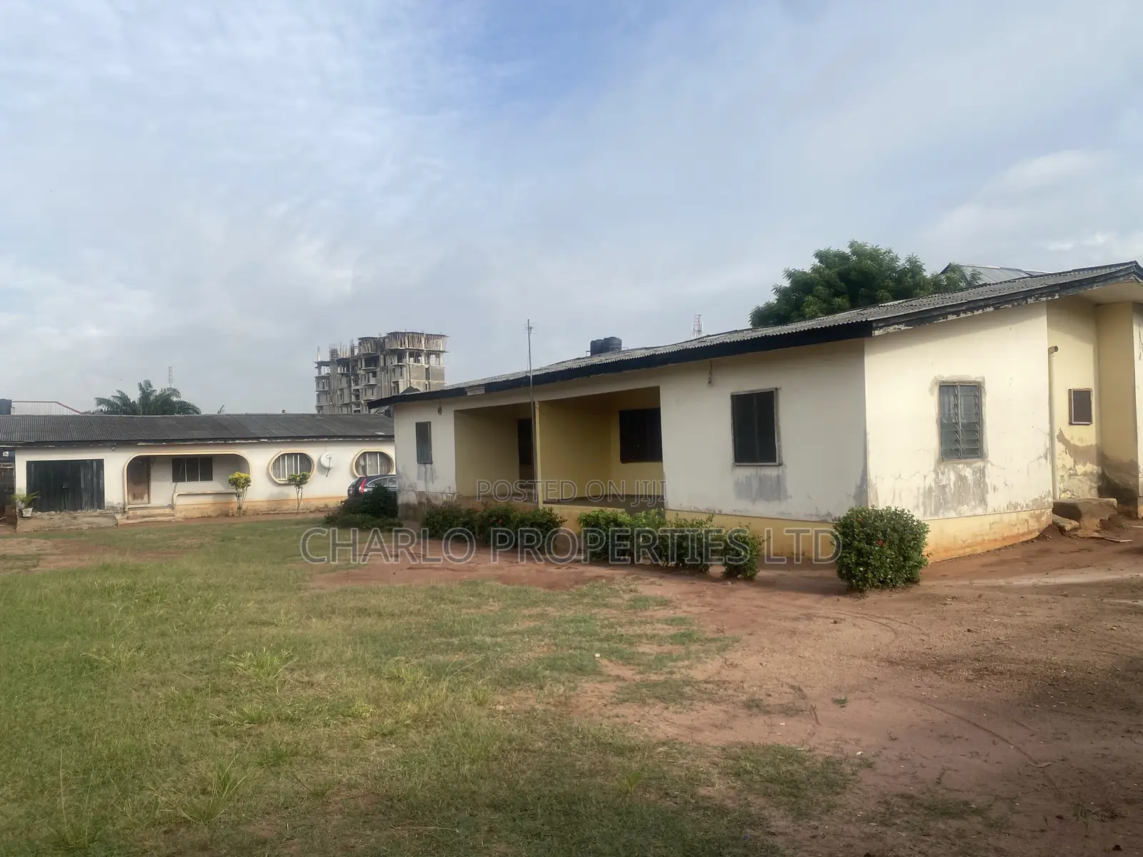 Genuine 180ft by 200ft, Fenced Round With Gate on 2nd Ugbor G.R.A