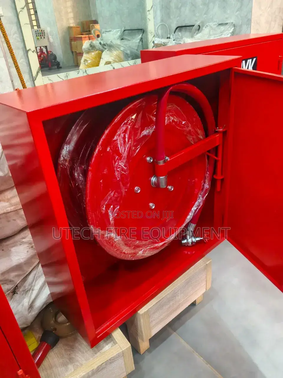 Fire Hose Reel Cabinet Use For Firefighting