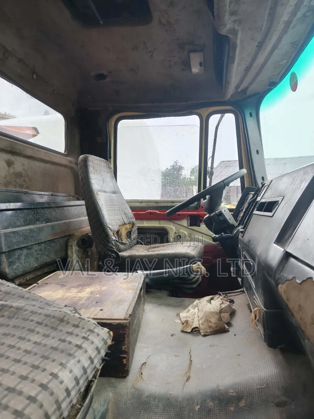Man Diesel 10 Tyres Tipper Truck - Nigerian Use
