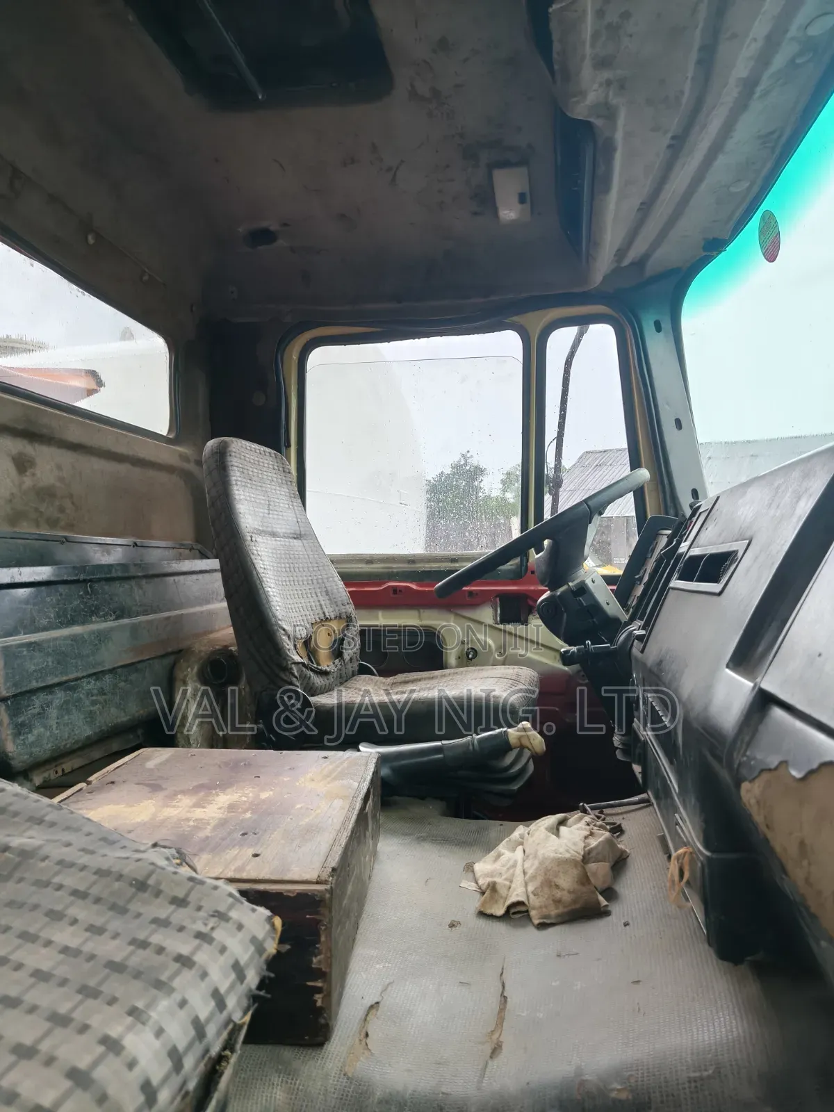 Man Diesel 10 Tyres Tipper Truck - Nigerian Use