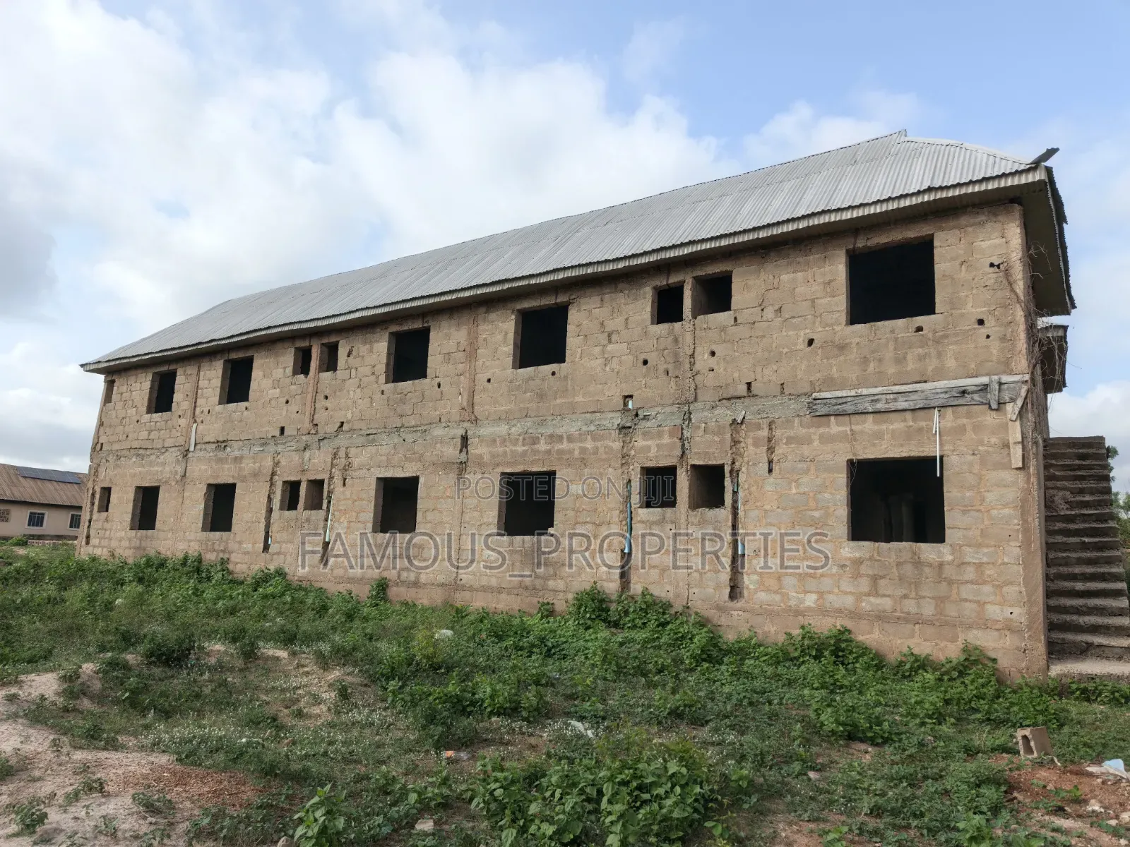 20bdrm Block of Flats in Ilorin South for sale