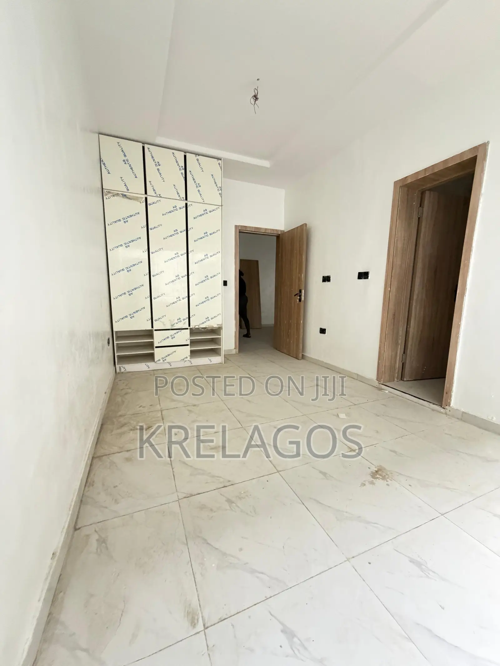 2bdrm Apartment in Ikate for sale