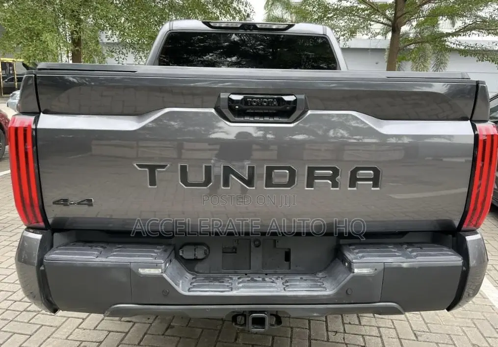 Toyota Tundra Limited CrewMax 6.5' Bed 2024 Black