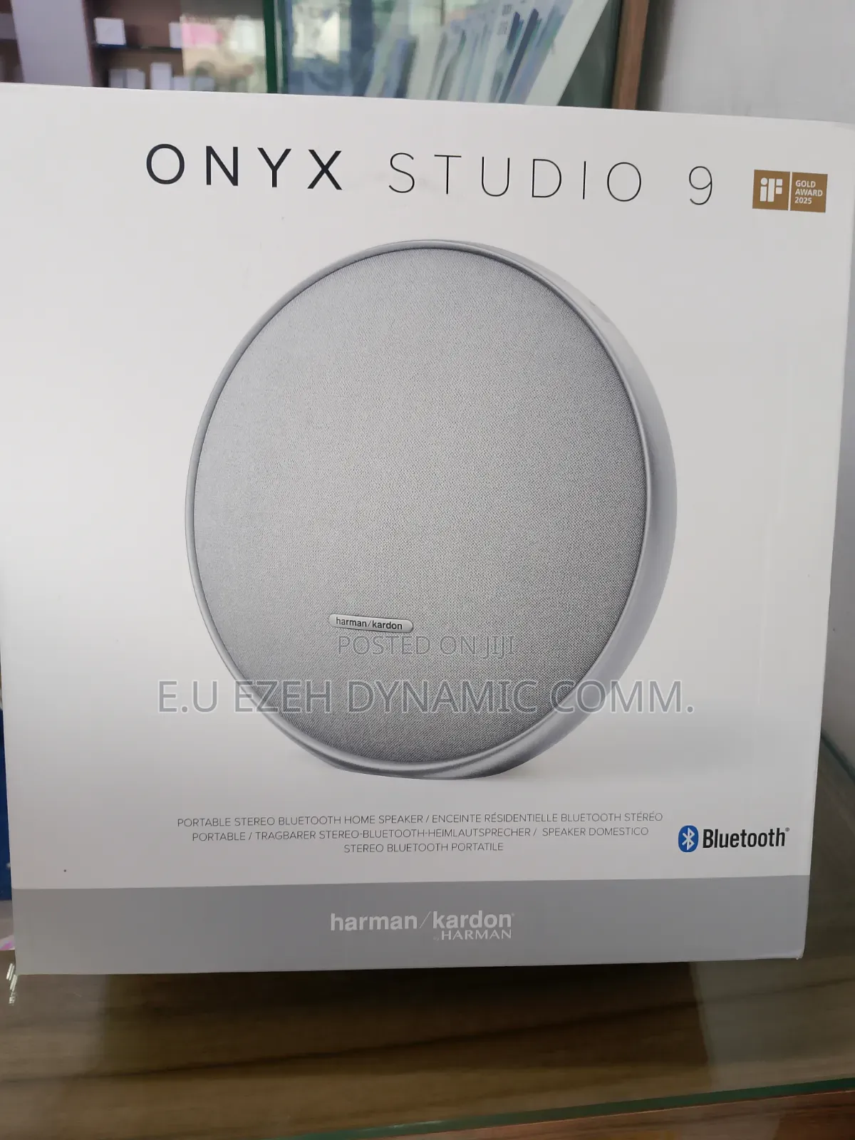 Onyx Studio 9