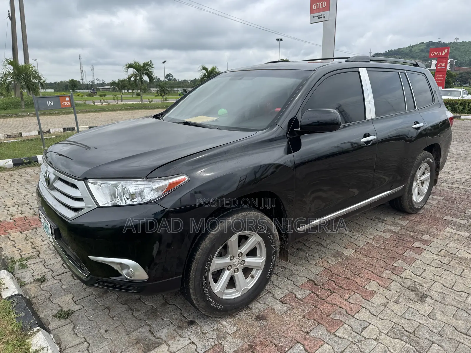 Toyota Highlander Limited 2010 Black