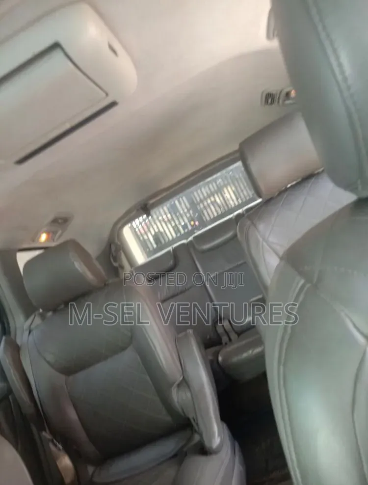 Toyota Sienna XLE Limited 2005 White