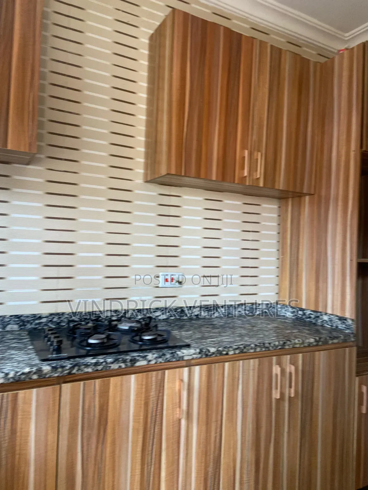 2bdrm Apartment in Mobil Road, Ilaje / Lekki for rent