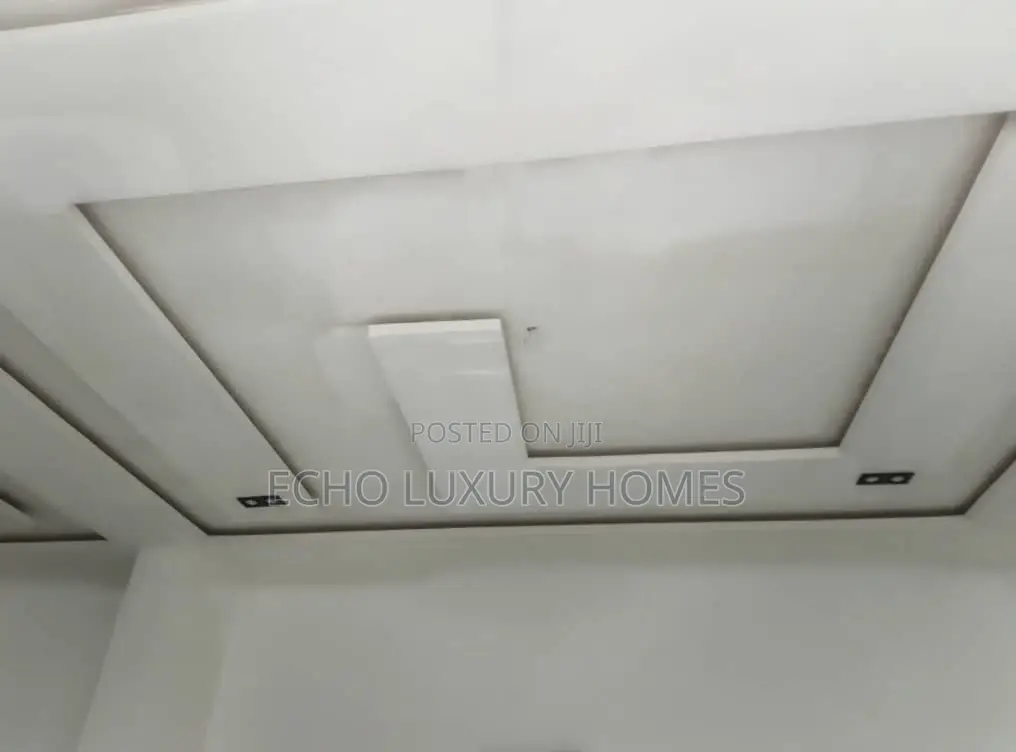Furnished 2bdrm Apartment in Ikate for sale