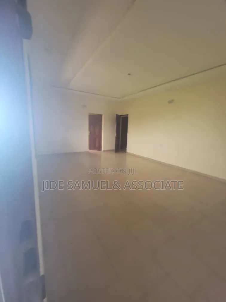 Furnished 3bdrm Block of Flats in Ayobo for rent