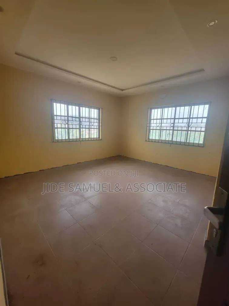 Furnished 3bdrm Block of Flats in Ayobo for rent