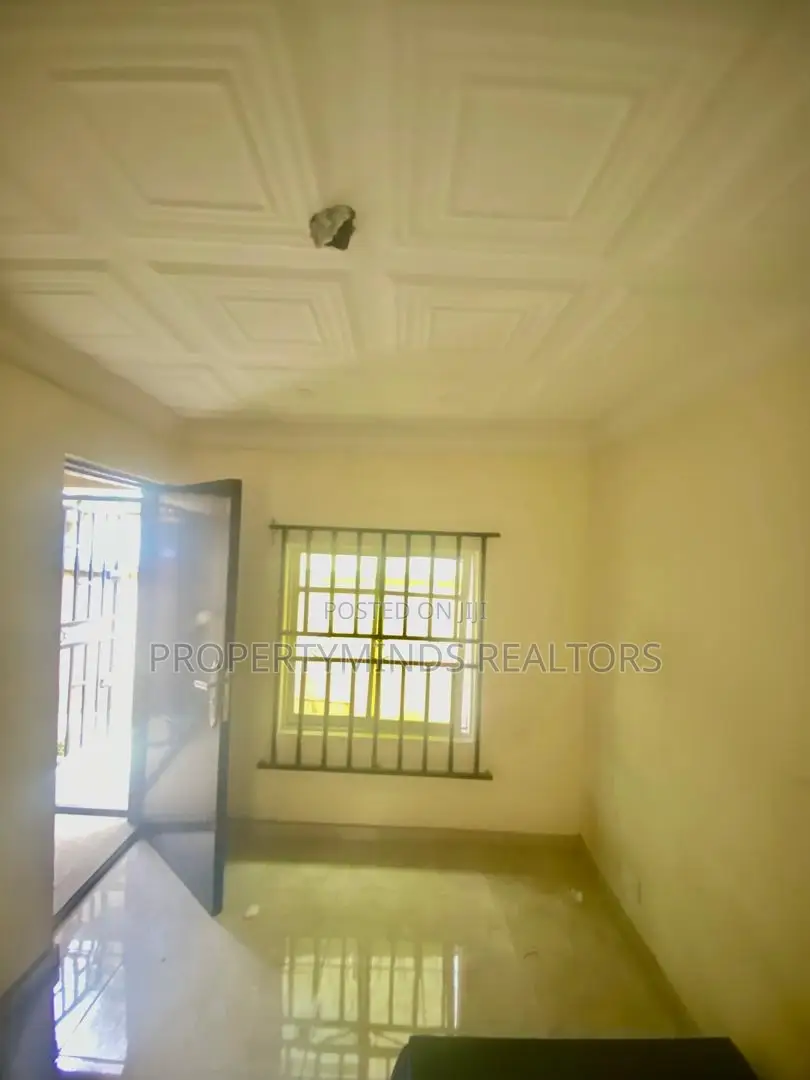 Mini Flat in Chevy View, Chevron for rent