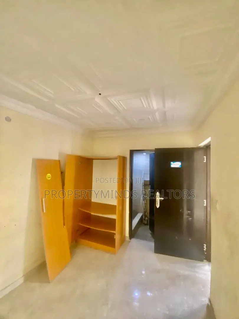 Mini Flat in Chevy View, Chevron for rent