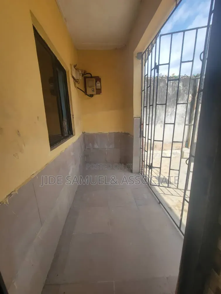 Furnished 2bdrm Block of Flats in Ayobo for rent
