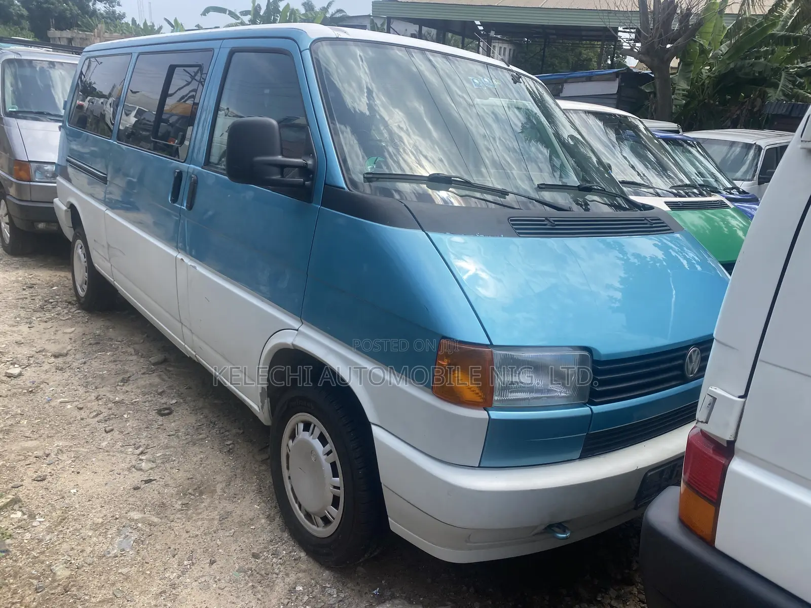 Volkswagen Transporter 2005 Blue
