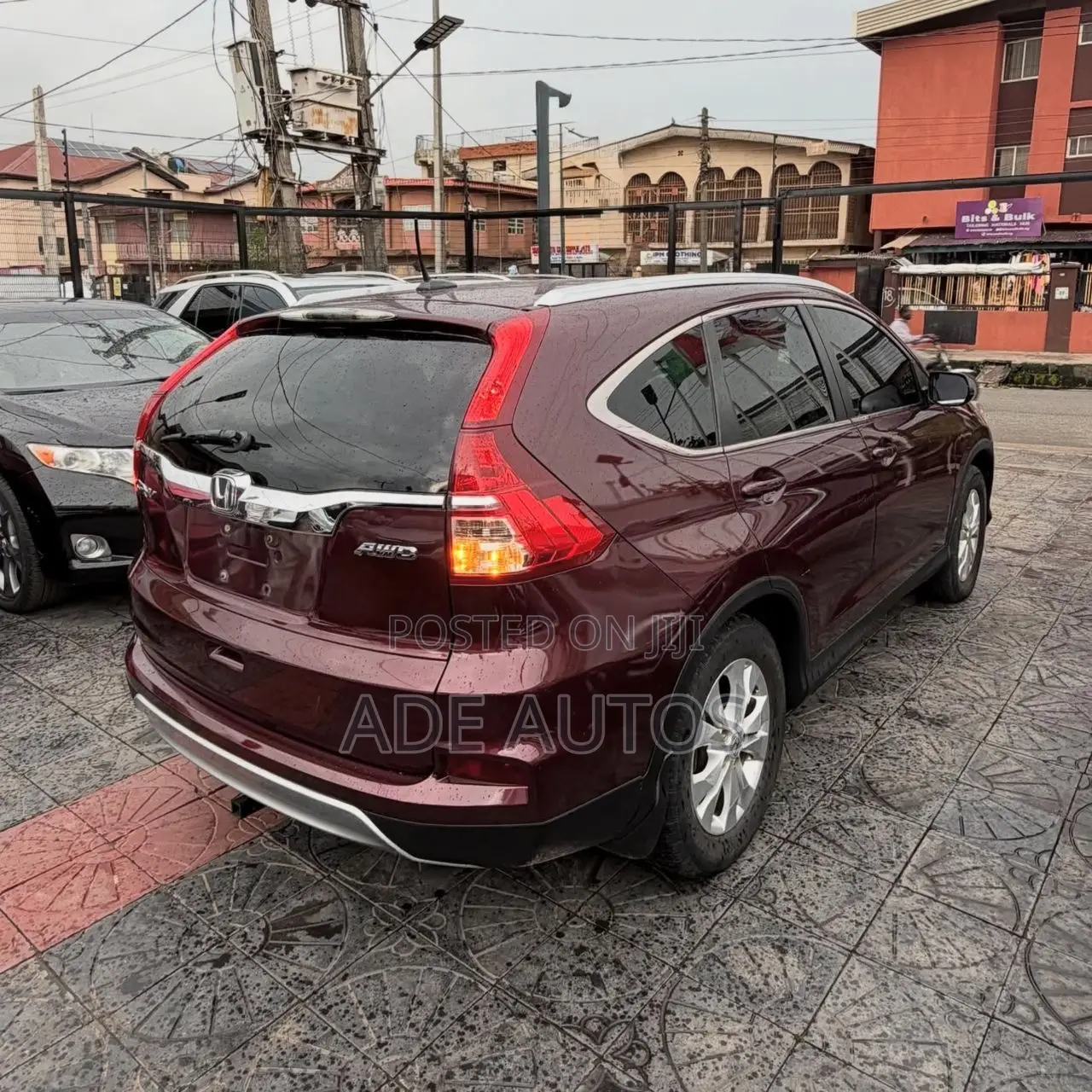 Honda CR-V 2013 Red
