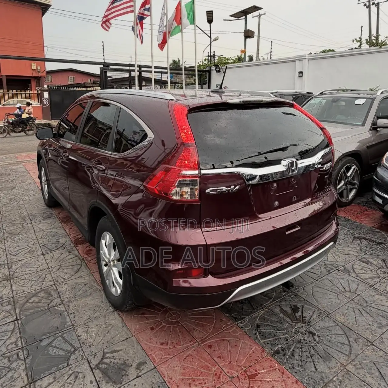 Honda CR-V 2013 Red