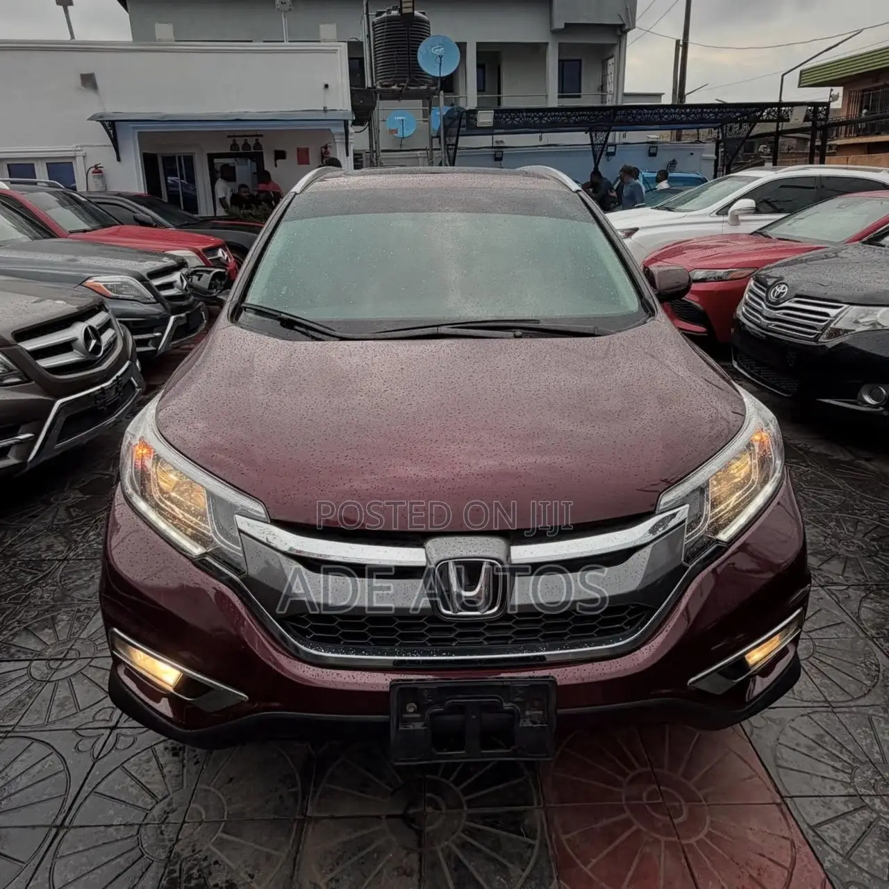 Honda CR-V 2013 Red