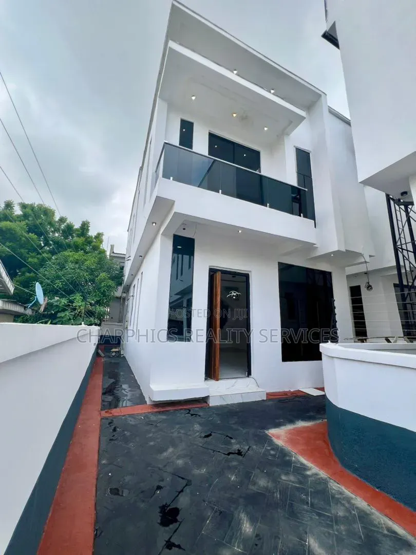 4bdrm Duplex in Off Lekki-Epe Expressway for sale