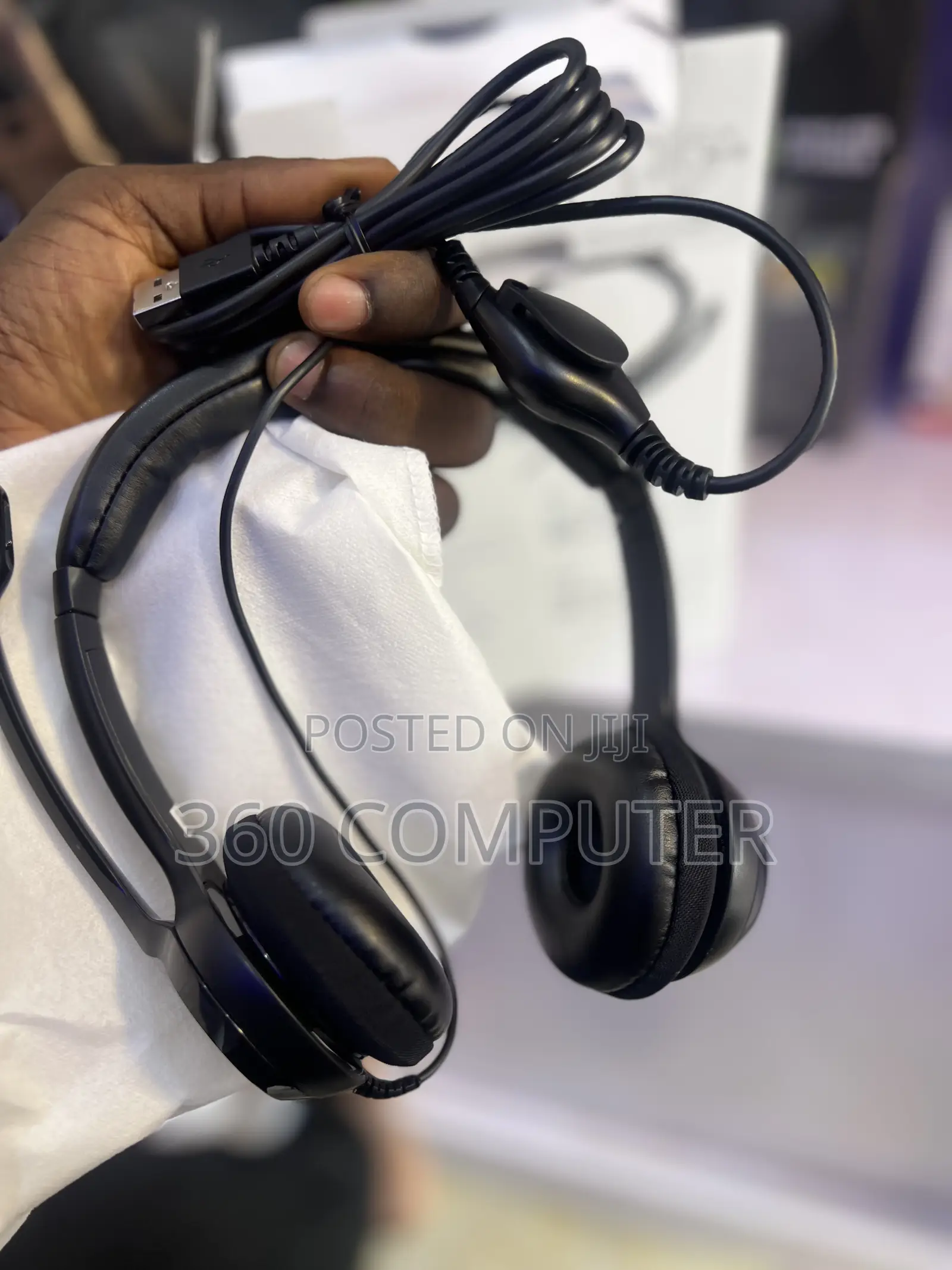Logitech H390 Usb Headset – Noise Cancelling Mic, Stereo Sound