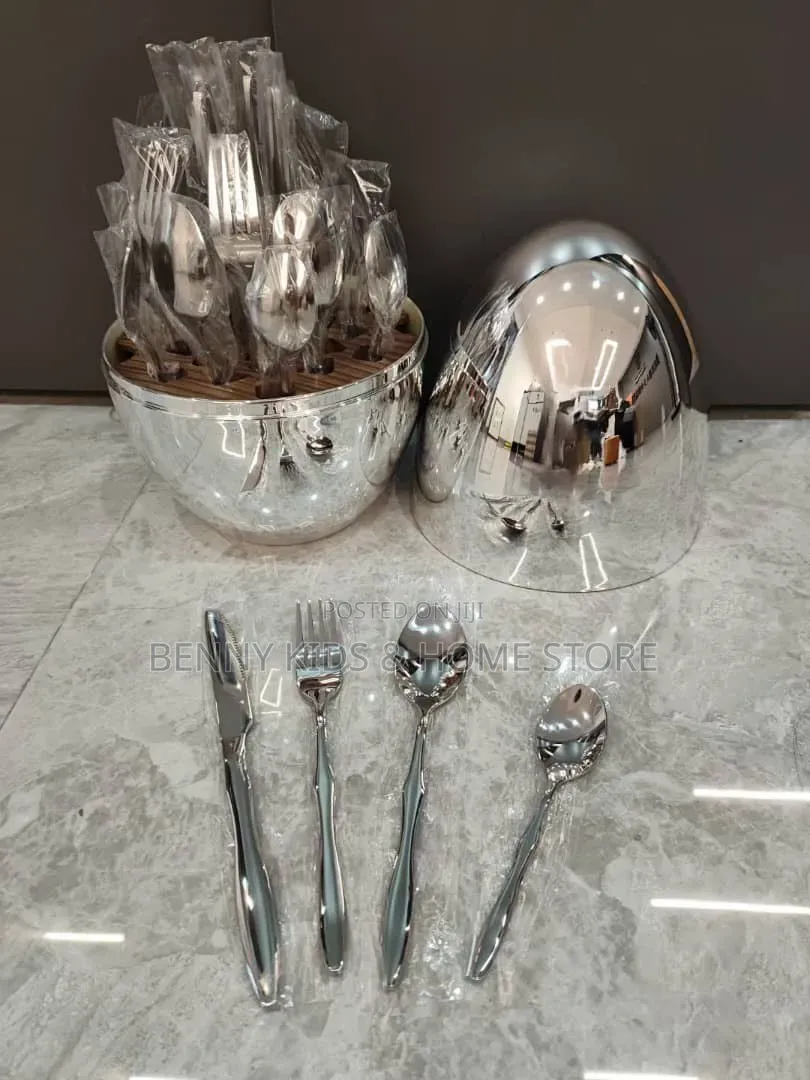 Golden And Silver Stainless Set Cutteries
