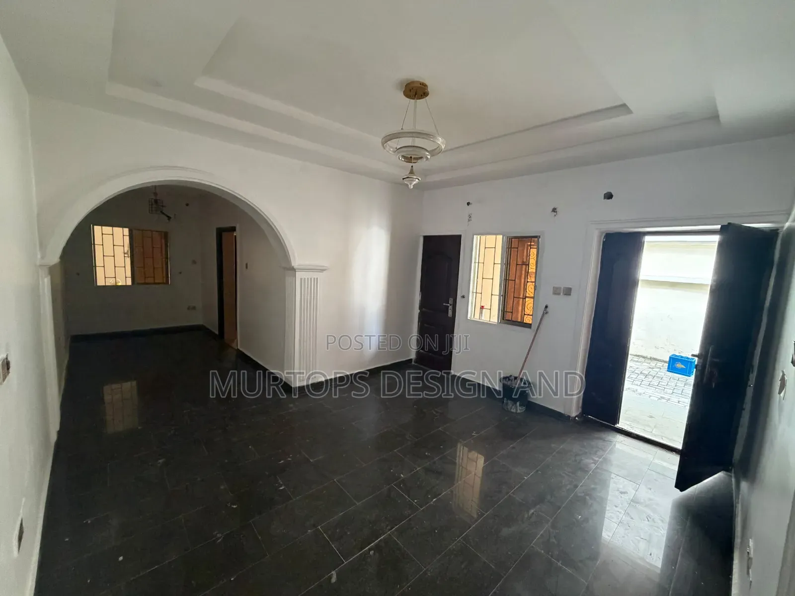 2bdrm Apartment in Lekki Phase 1 for rent