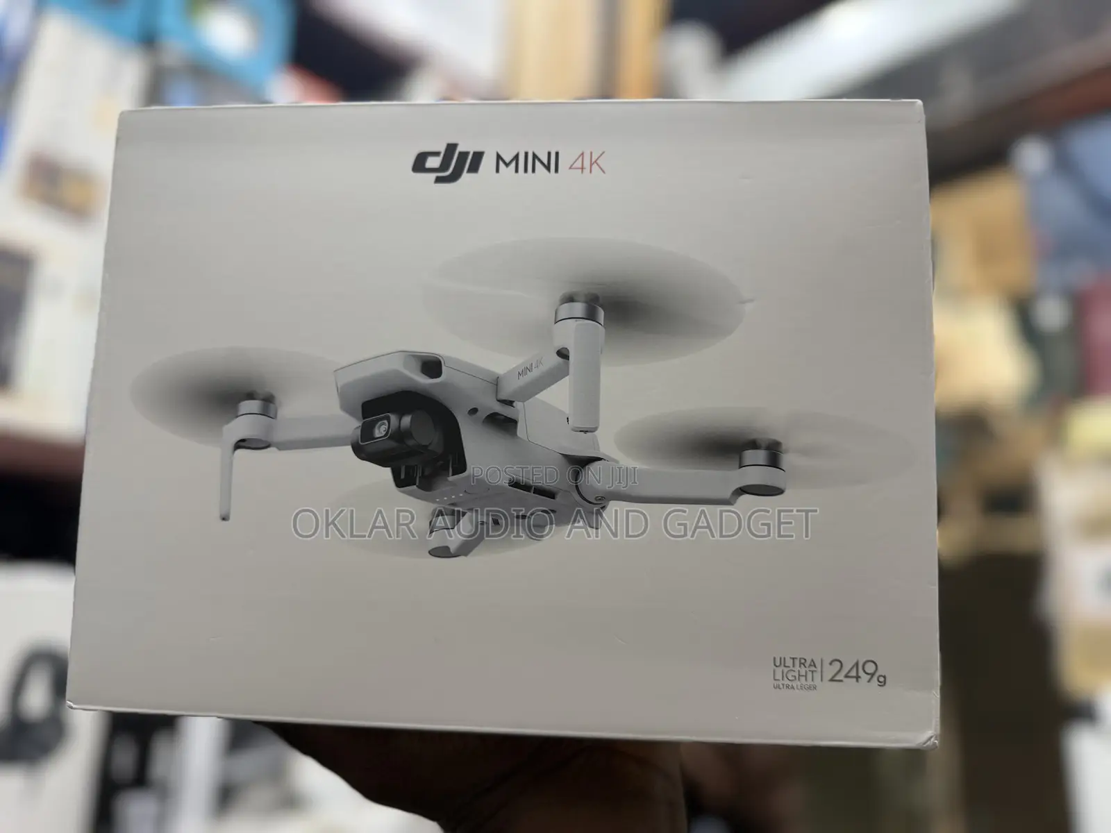 Dji Mini Drone With 2 Batteries, Carrying Bag and Extra Propellers