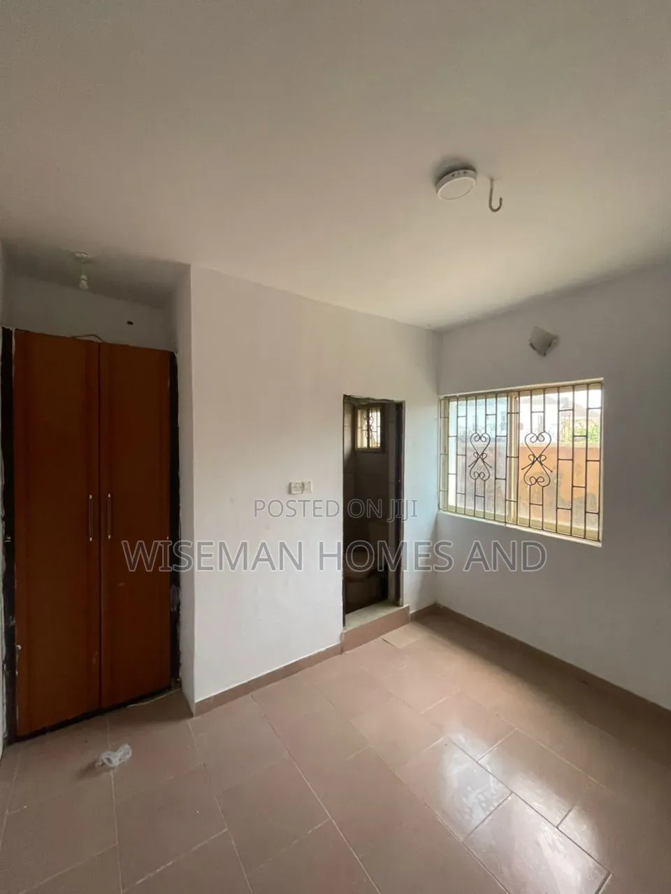 2bdrm Apartment in Opposite Crown for rent