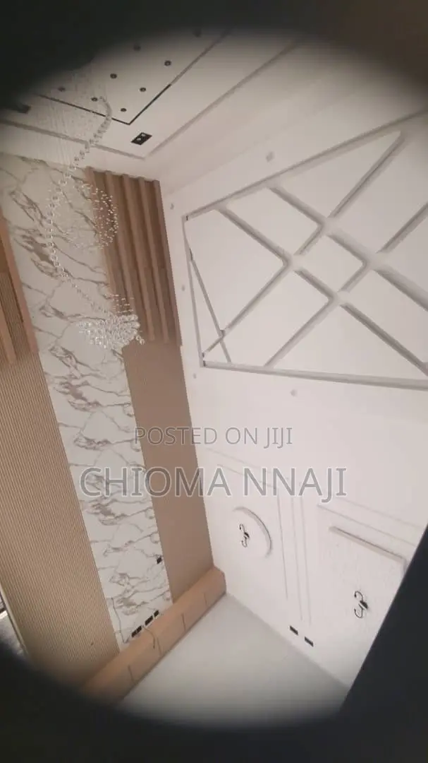 6bdrm Duplex in Osapa london for sale