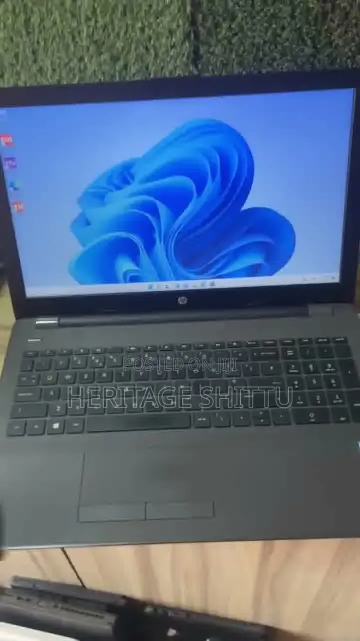 Laptop HP 250 G6 8GB Intel Core i7 SSD 256GB
