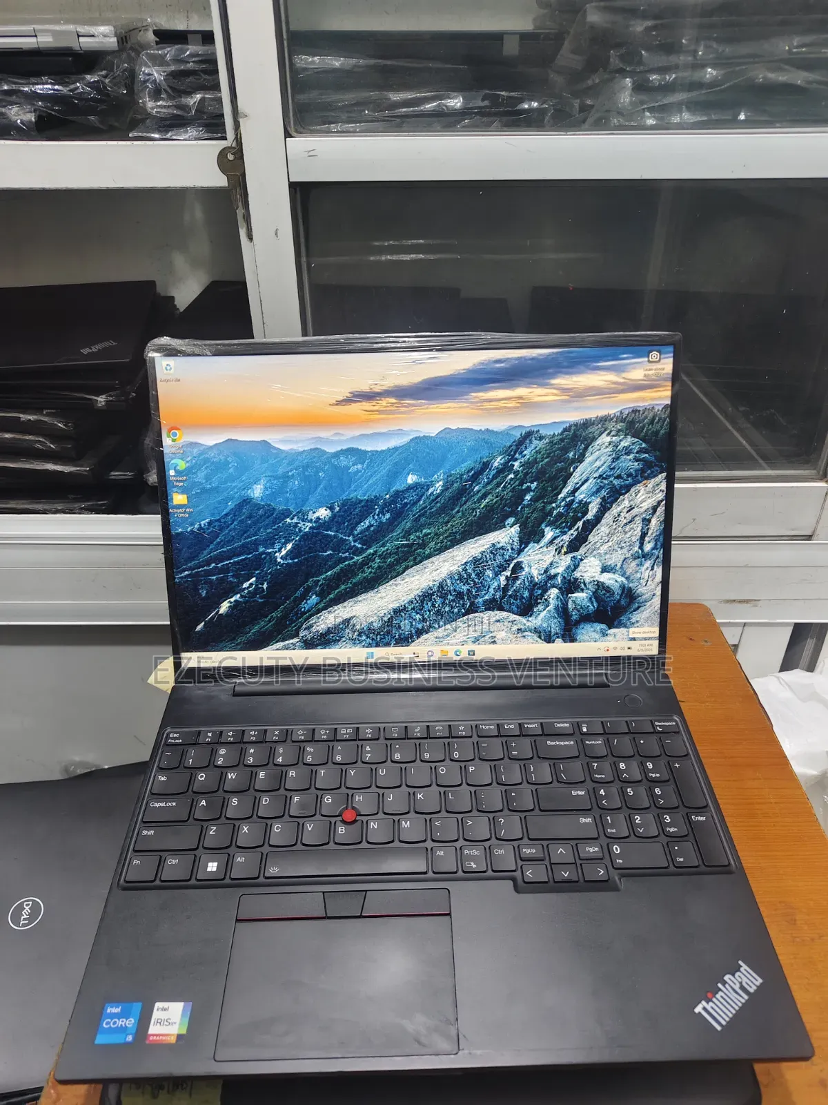 Laptop Lenovo Thinkpad E16 G1 16GB Intel Core i5 SSD 512GB