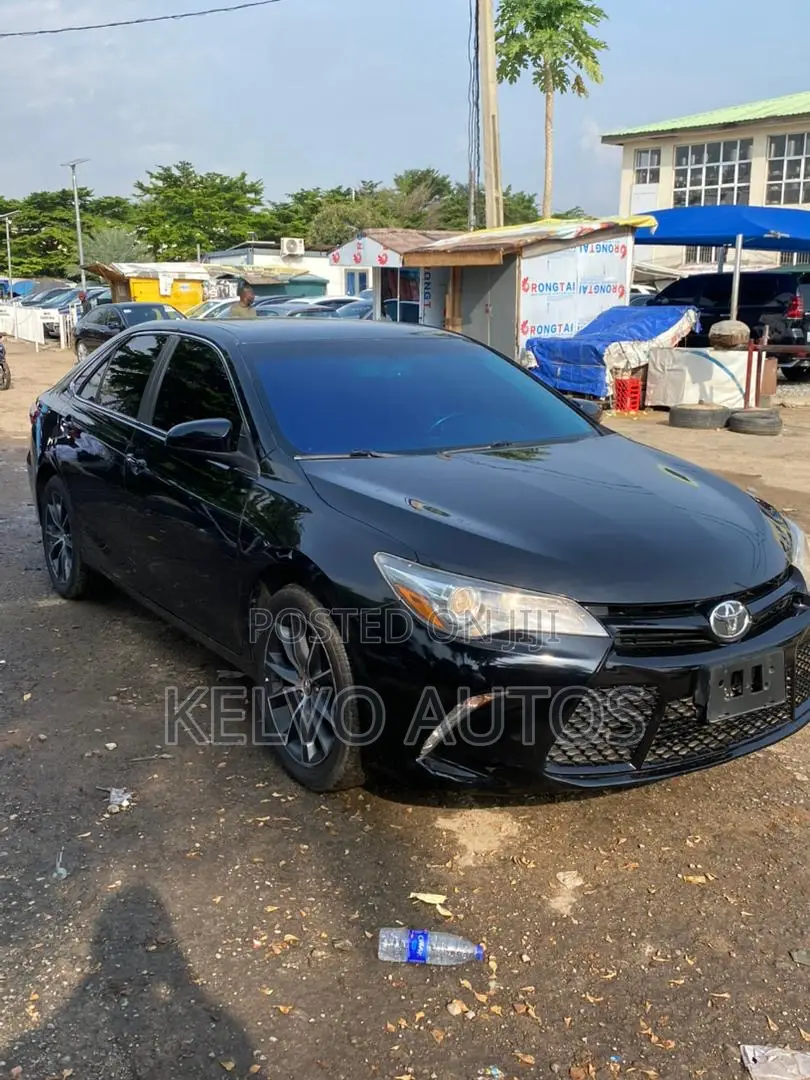 Toyota Camry 2015 Black