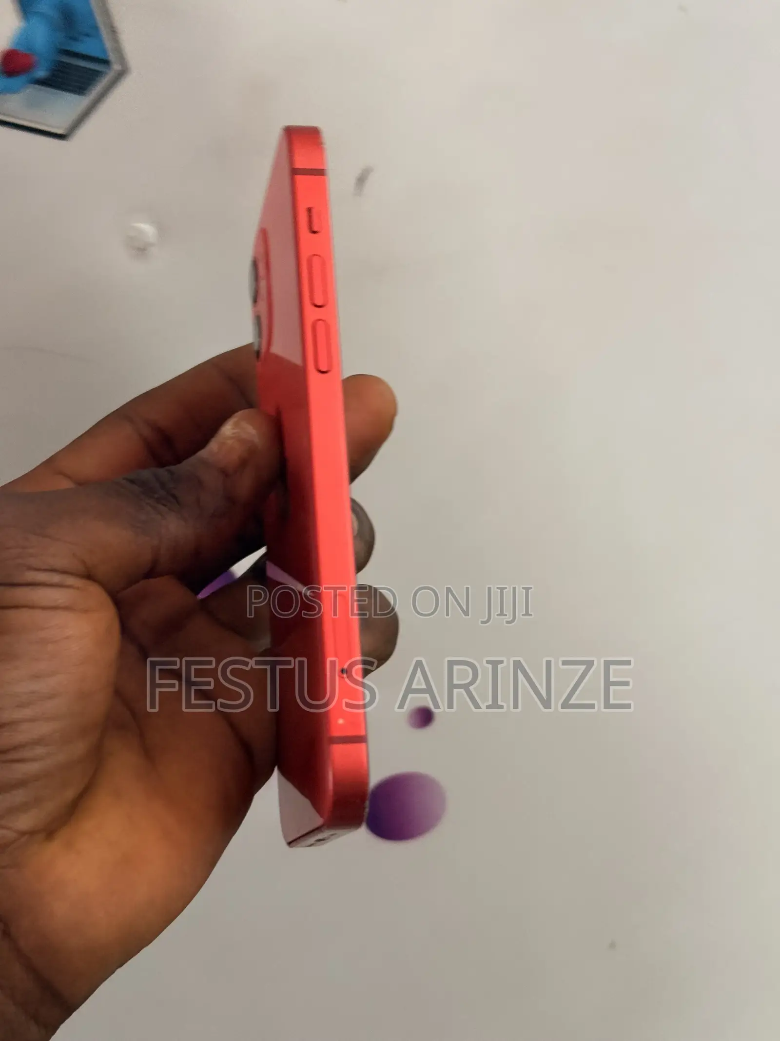 Apple iPhone 12 64 GB Red