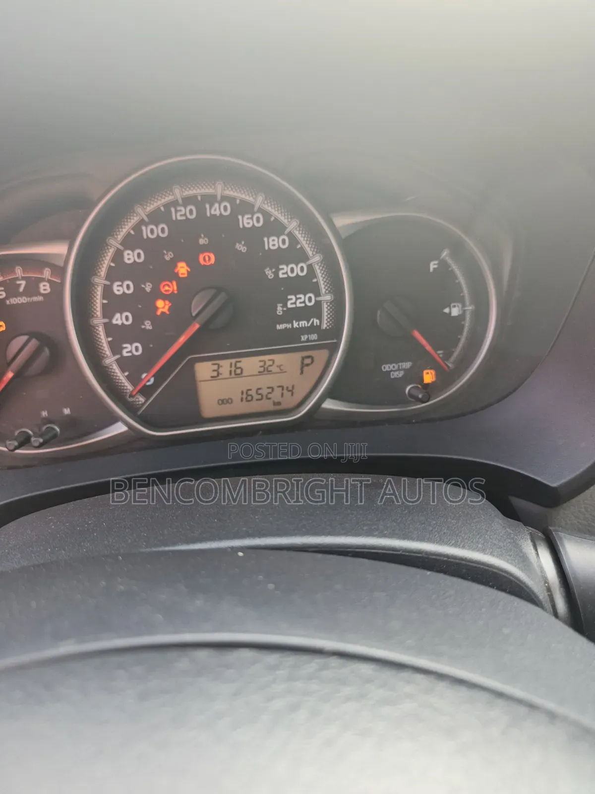 Toyota Yaris 2015 Black